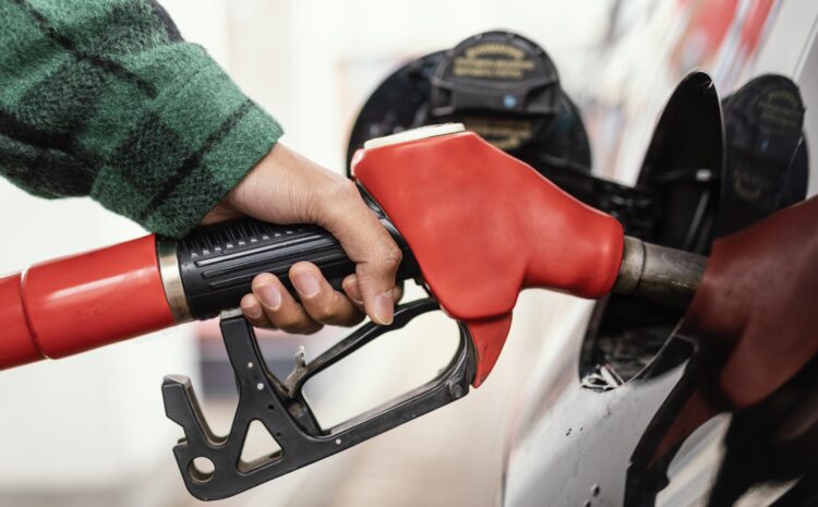  5 Dicas Infalíveis para Economizar Gasolina e Reduzir os Gastos com Combustível